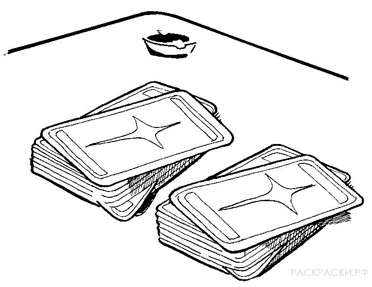 Раскраска для мальчиков Две колоды карт на столе